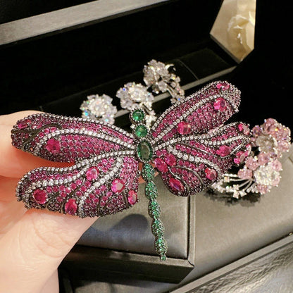  Irregular Colored Luxury Brooch