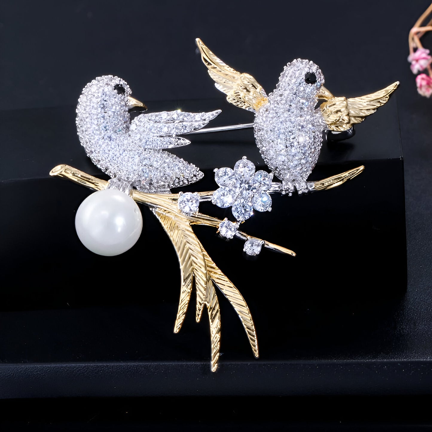 Bird Design Sparkling Enamel Brooch - JR NEST