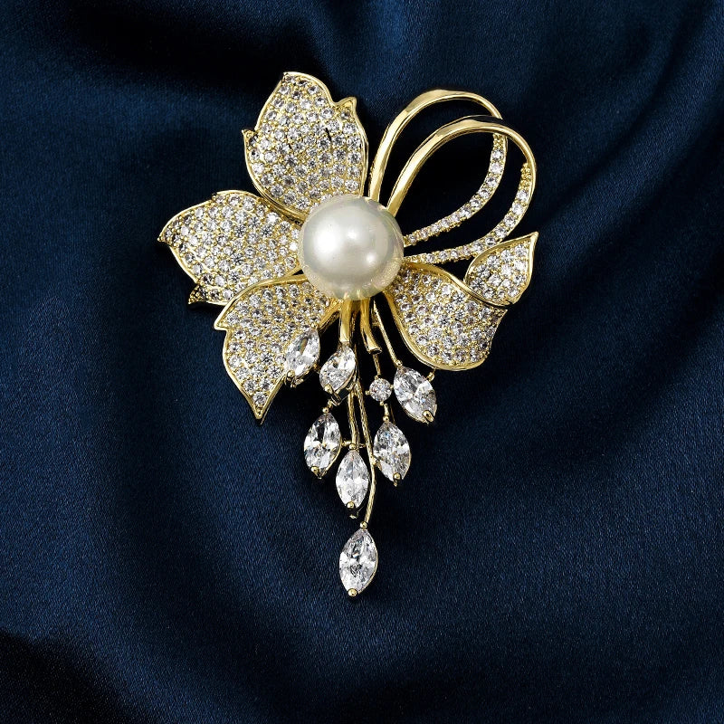 Flowers Imitation Pearl Brooch