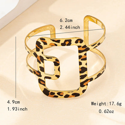 Retro Leopard Print Cuff