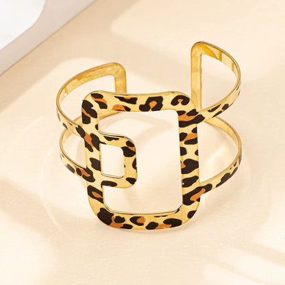 Retro Leopard Print Cuff