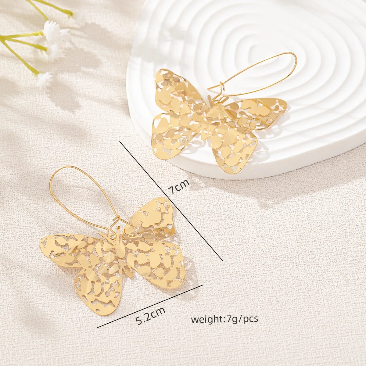 Women Exaggerated Brass Earring