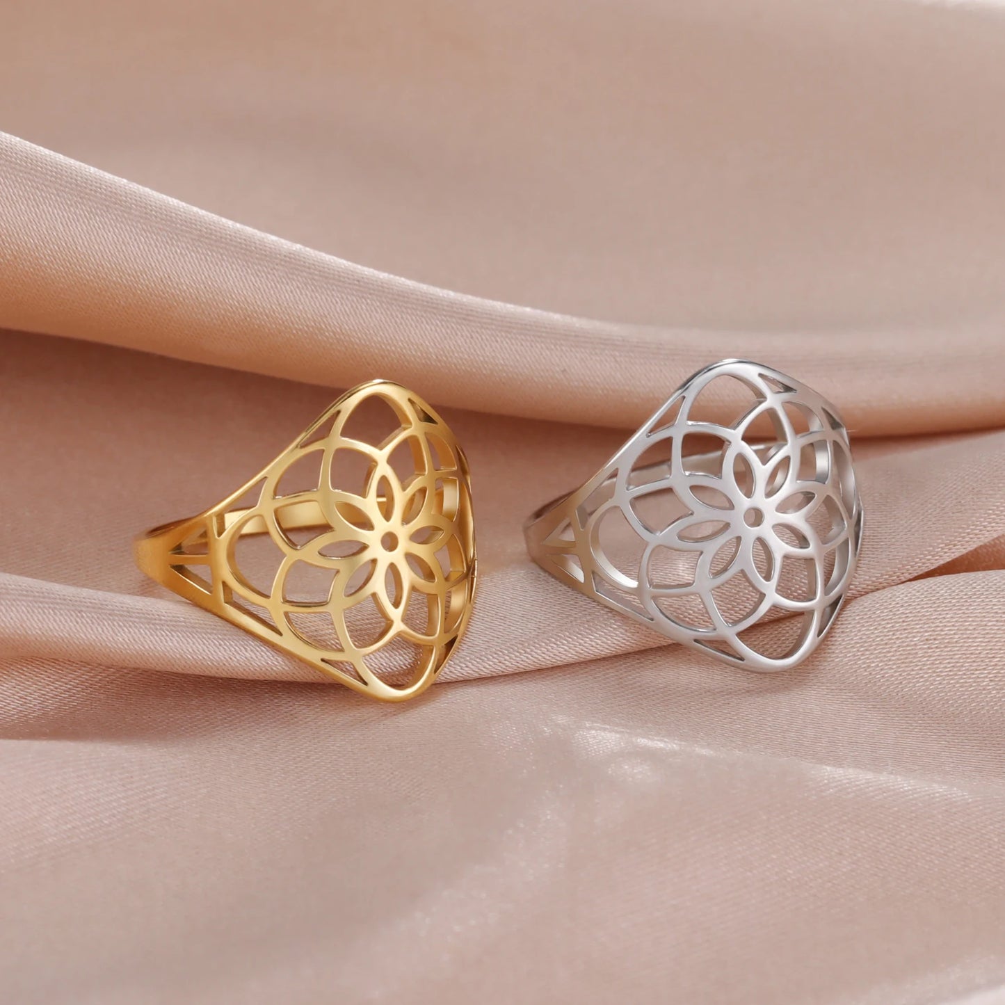 Filigree Flower Ring