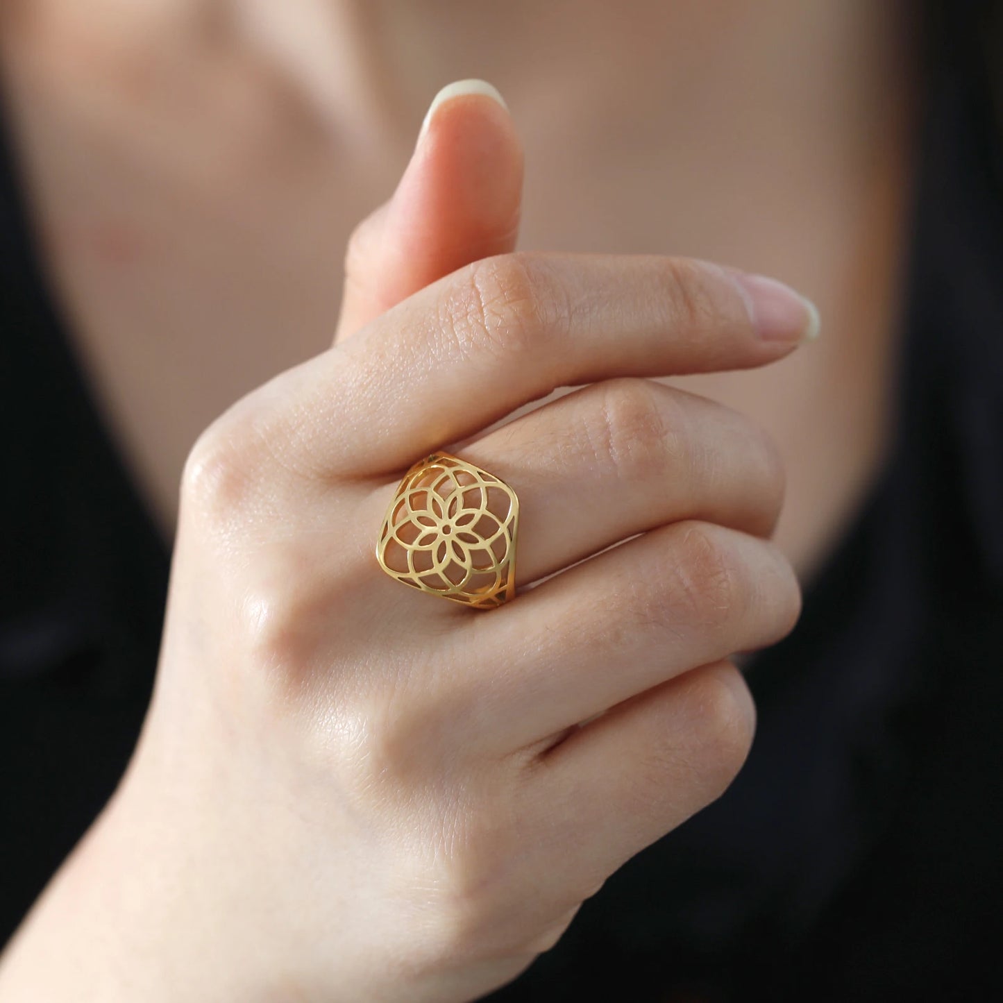 Filigree Flower Ring