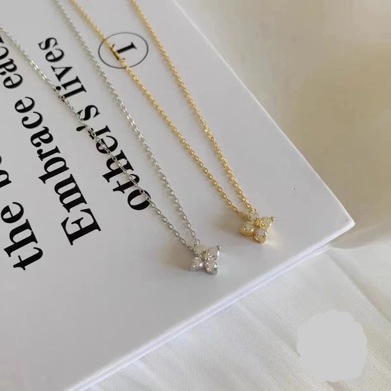 Flashy 925 Silver Zircon Necklace