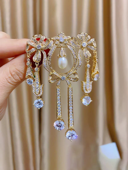 Fringe Imitation Pearl Brooch