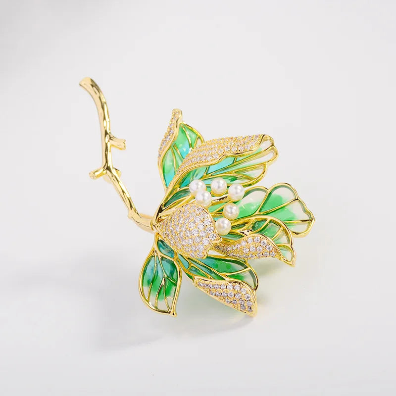 Fashionable Hibiscus Brooch