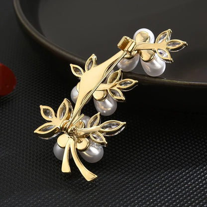 Flower Vine Shaped Brooch