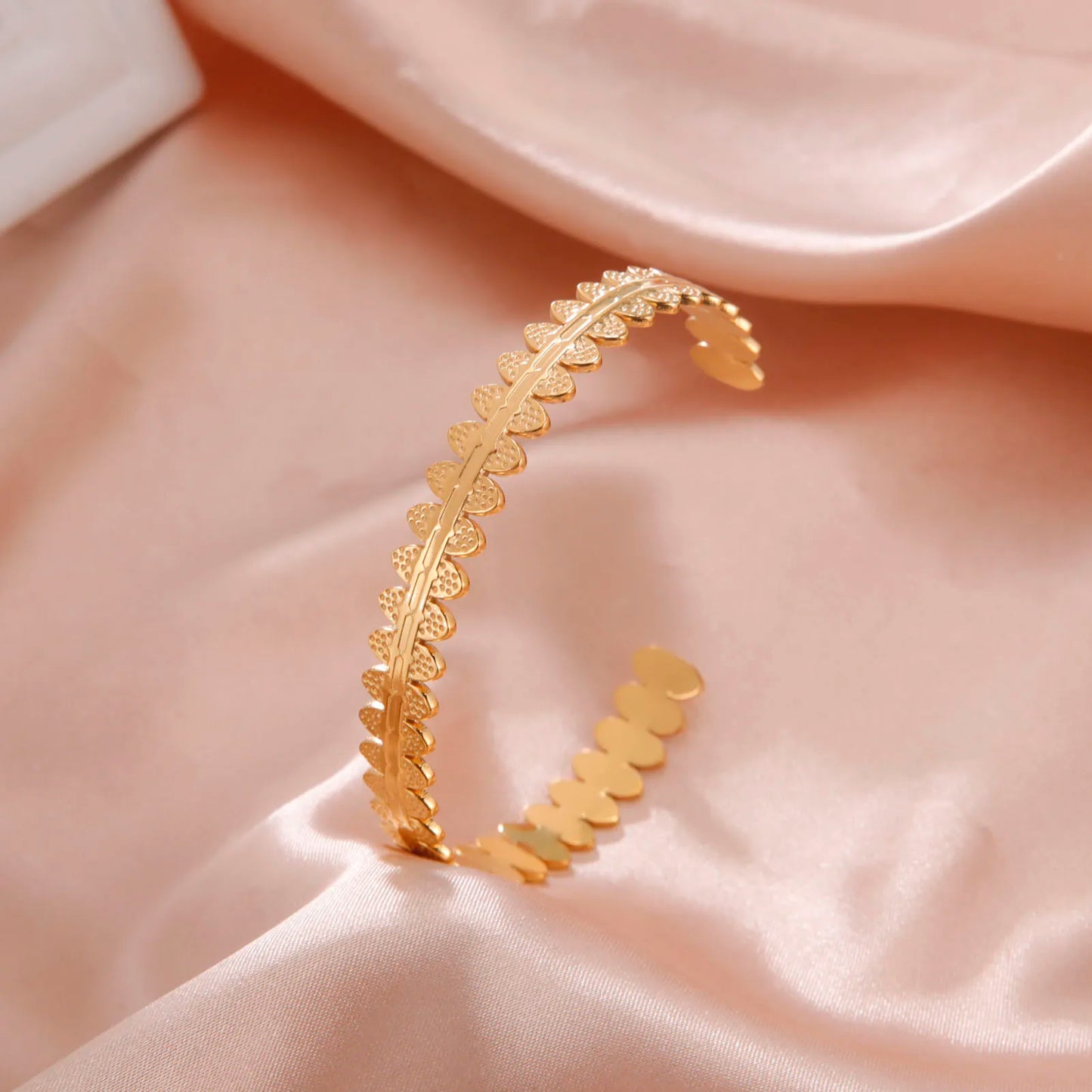 Irregular Oval Gold Bracelet