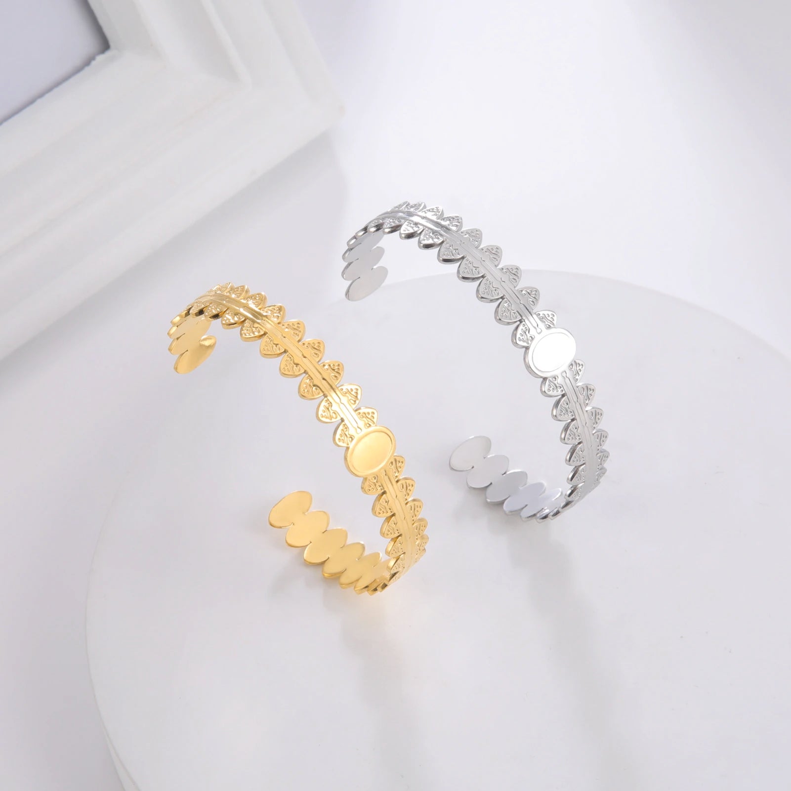 Irregular Oval Gold Bracelet