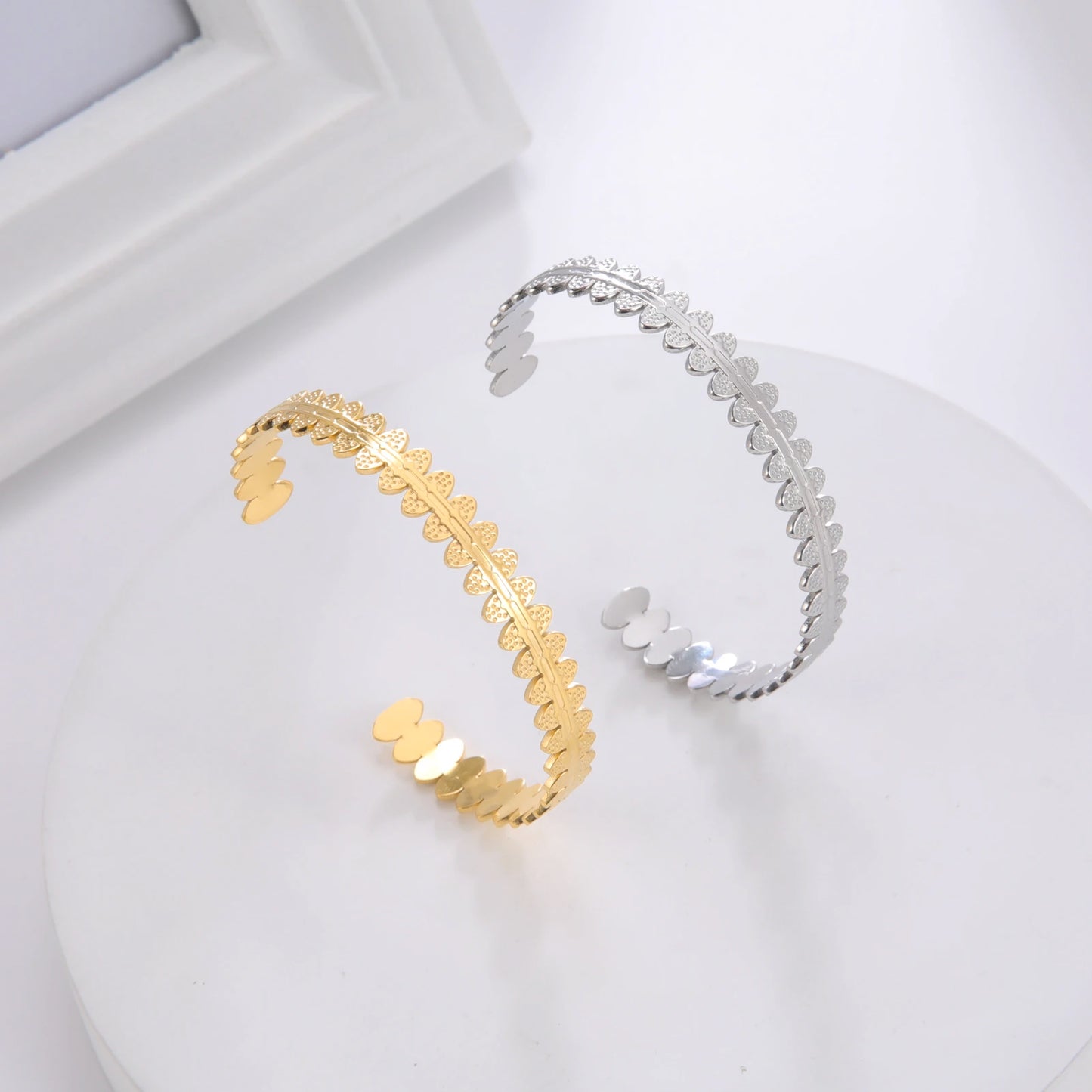 Irregular Oval Gold Bracelet