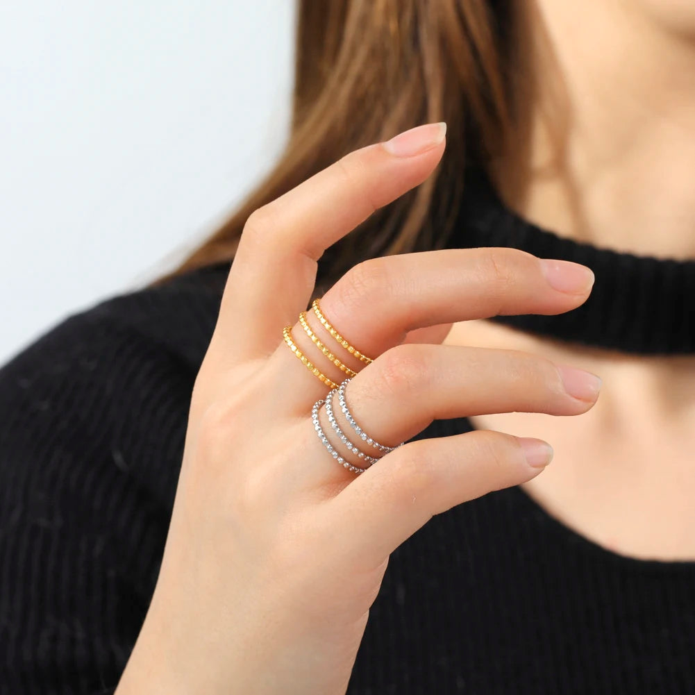 Adjustable Finger Ring 
