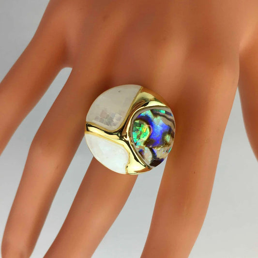 Elegant 18K Gold Party Ring