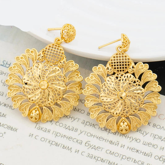 Elegant Gold Flower Earrings