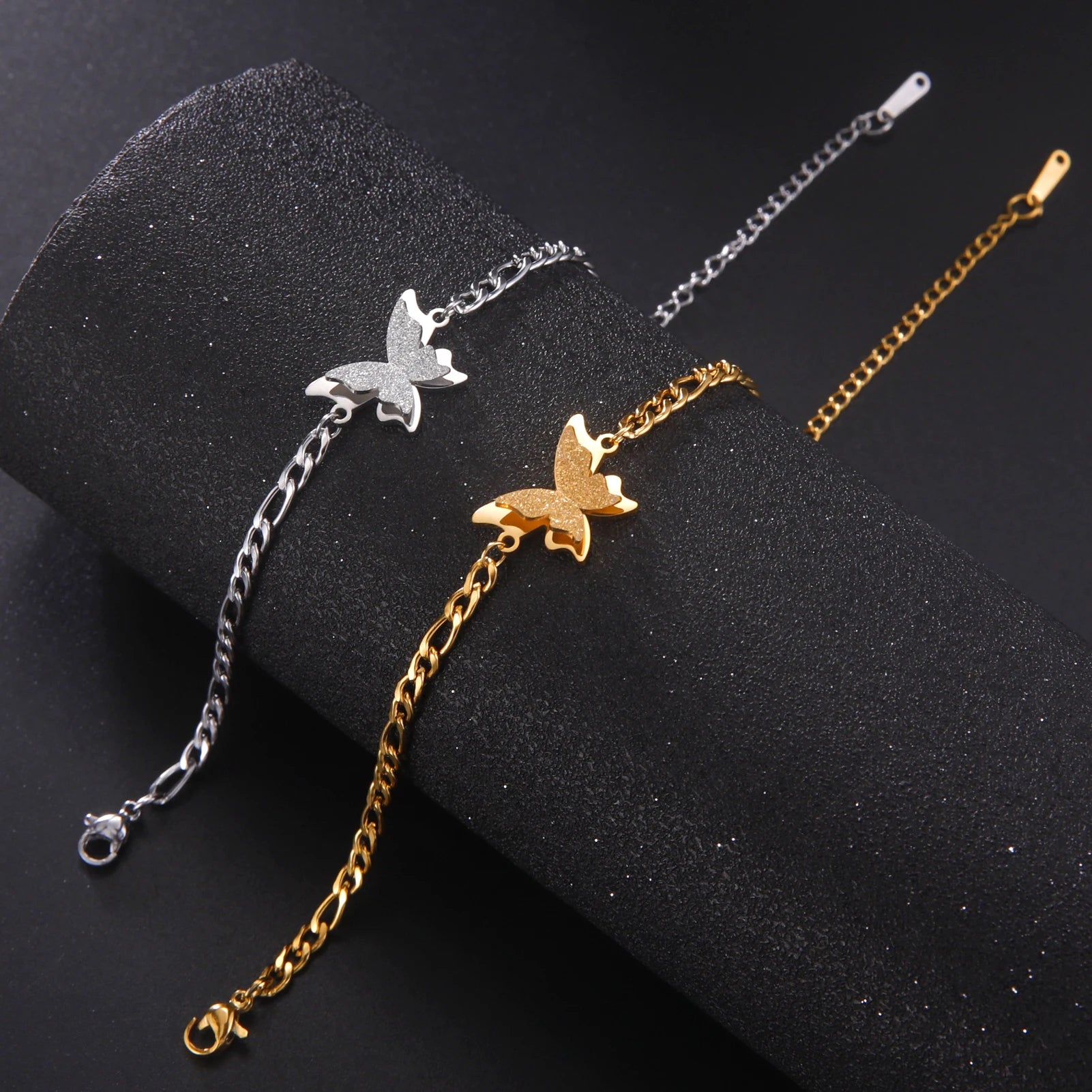 Trendy Gold Figaro Bracelet