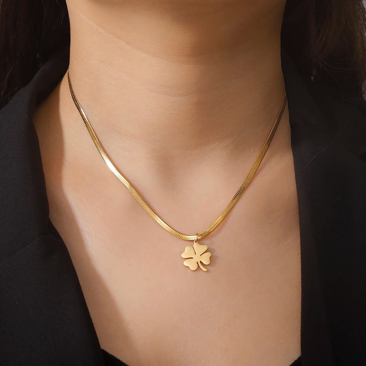 Clover Gold Snake Chain