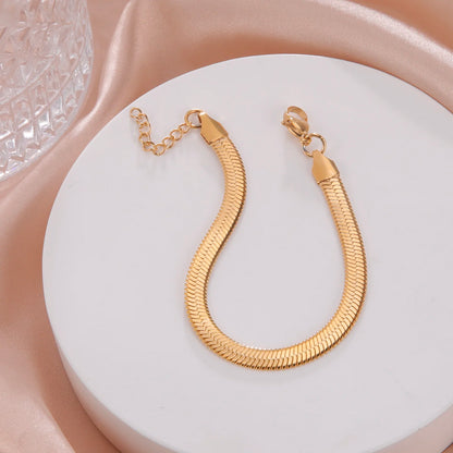 Minimalist Gold Chain Bracelet