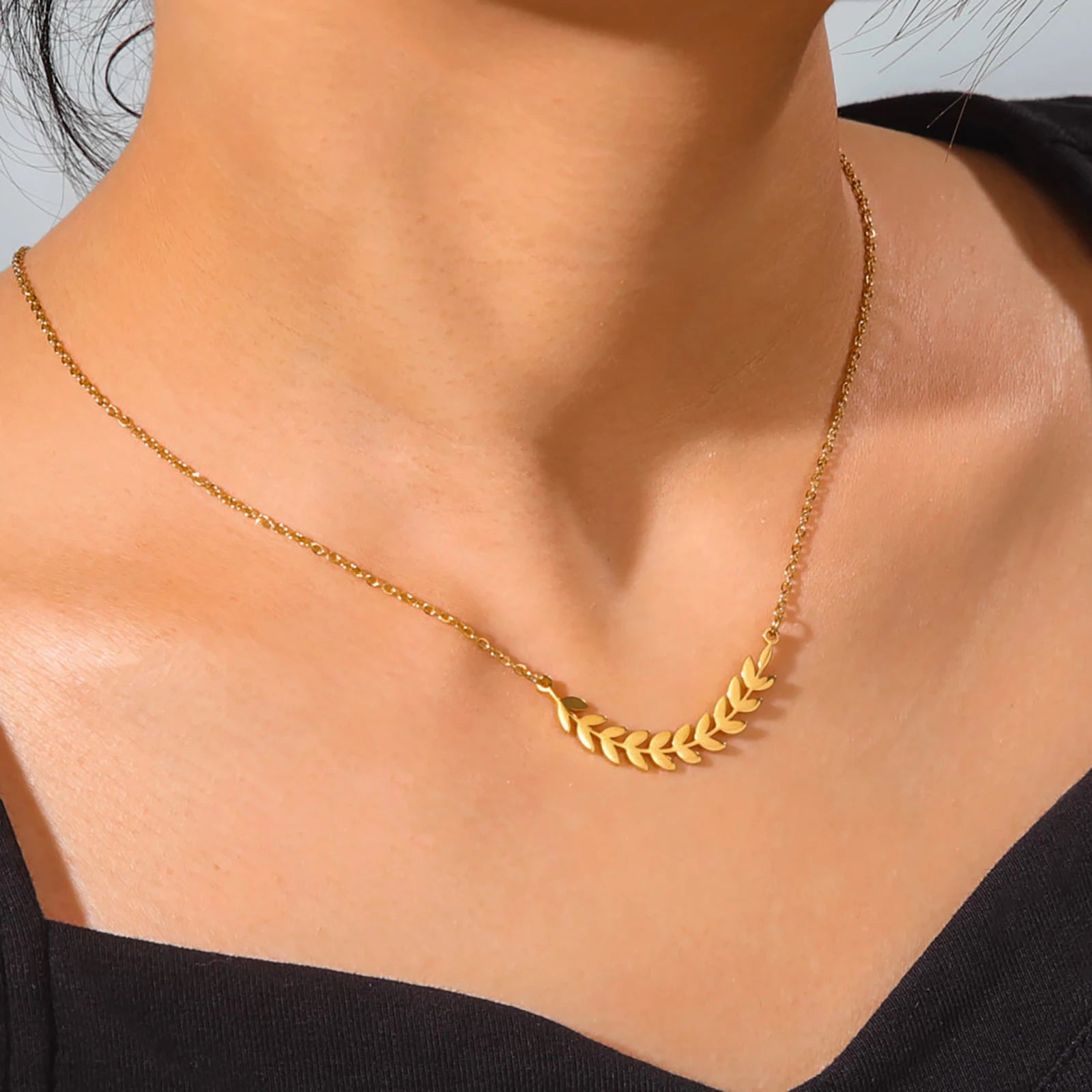 Gold Wheat Tree Choker