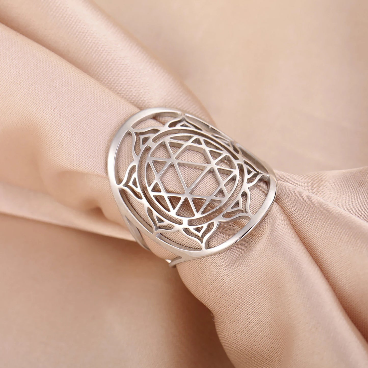 Sri Yantra Meditation Ring