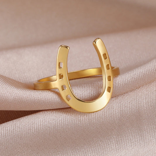 U-Shape Horseshoe Ring