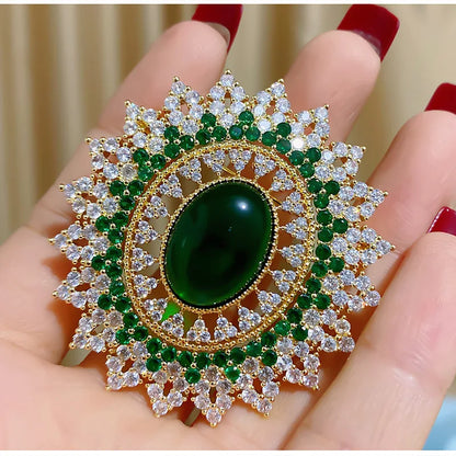  High-End & Elegant Brooch