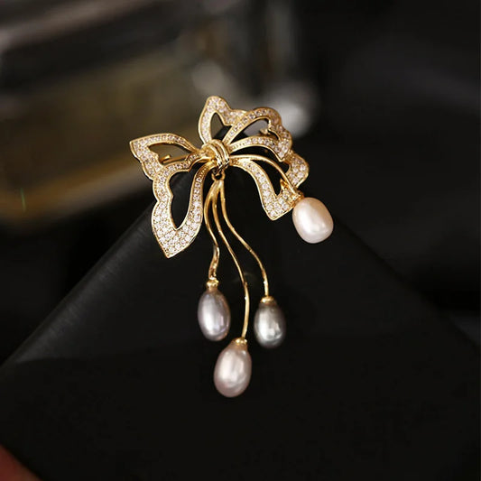 Butterfly Imitation Pearl Brooch