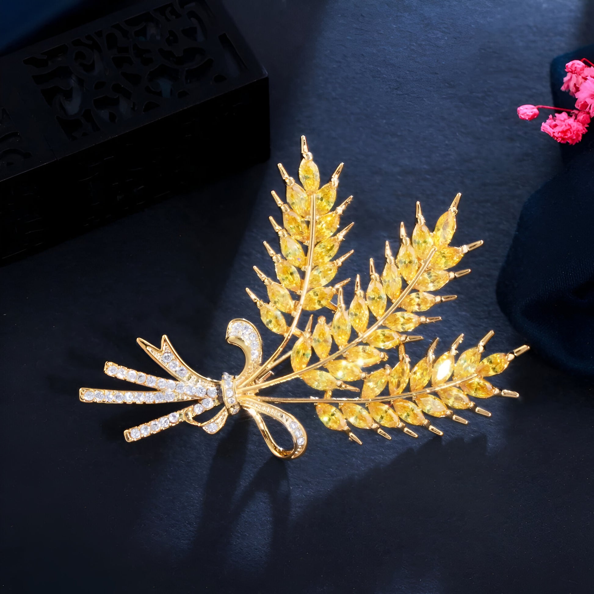 Stunning Wheat Brooch Pin 