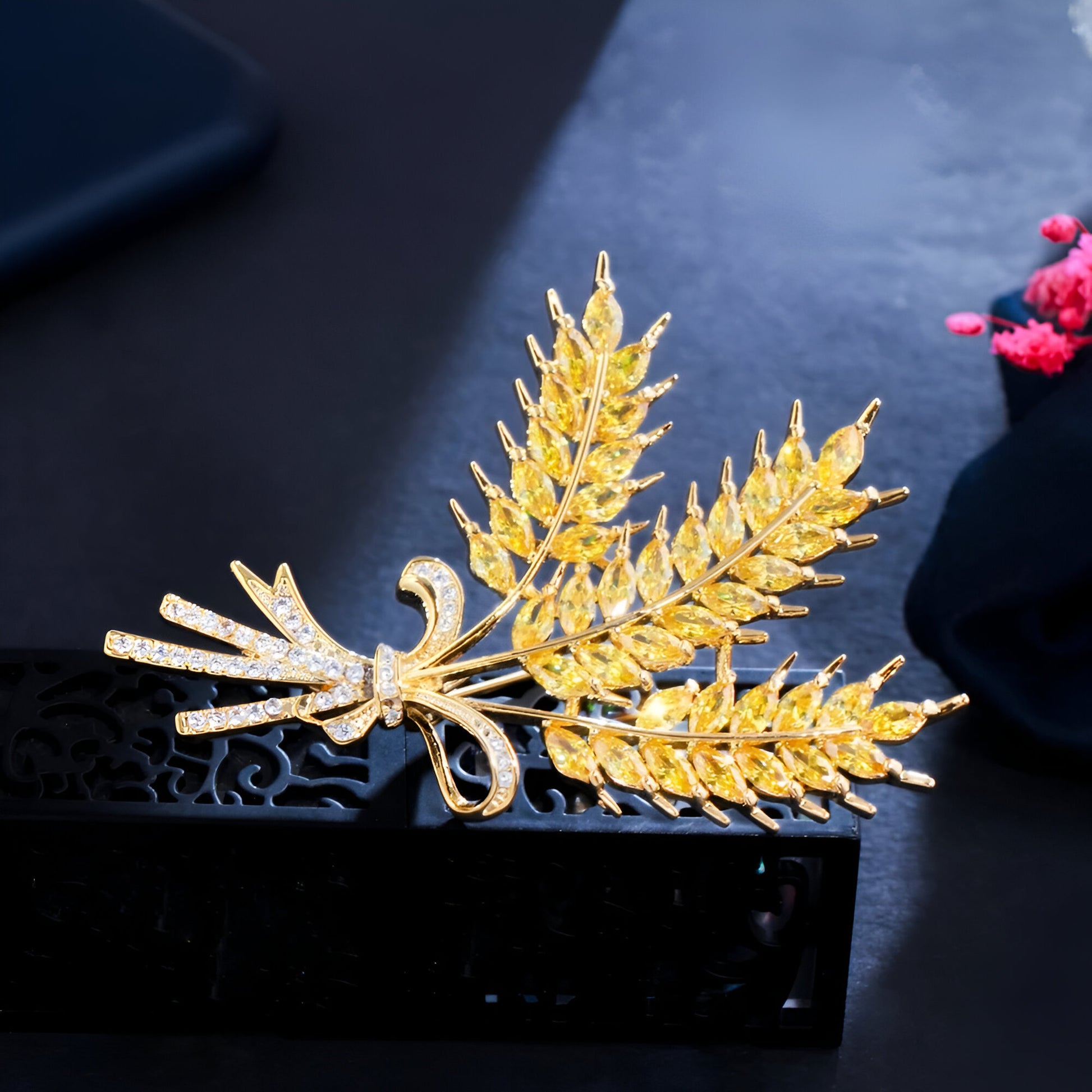 Stunning Wheat Brooch Pin 