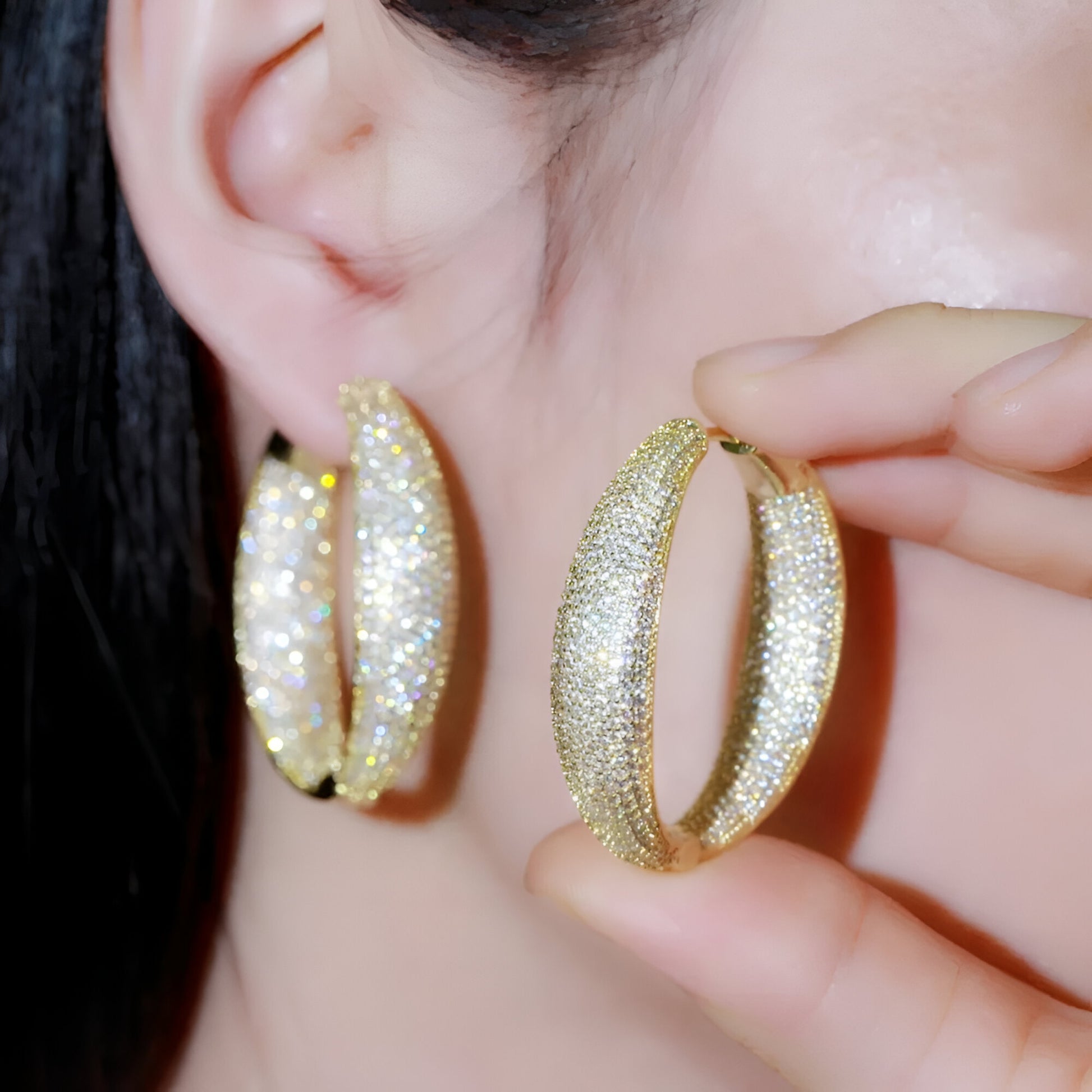 Round Stone Hoop Earring - JR NEST