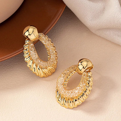 Drops Oval Earrings