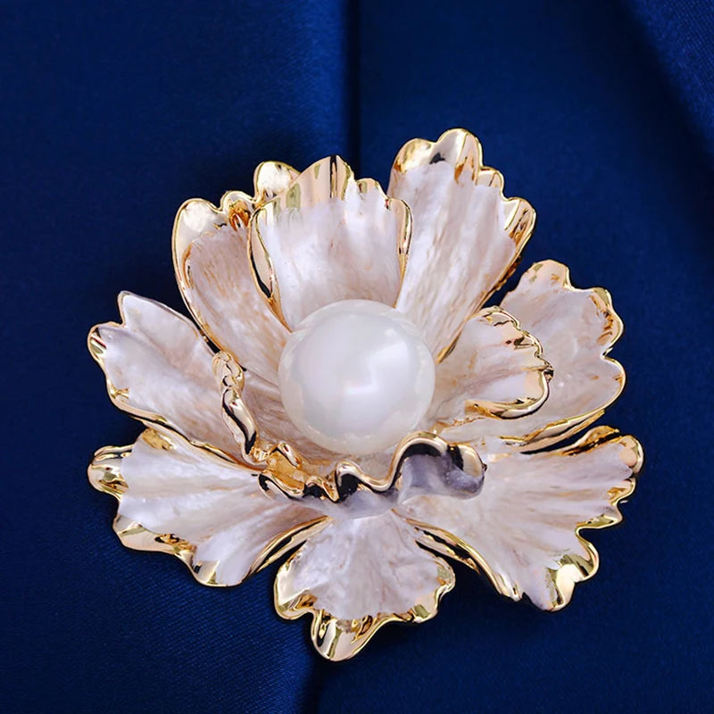 Versatile Pearl Peony Brooch