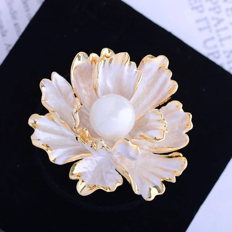 Versatile Pearl Peony Brooch