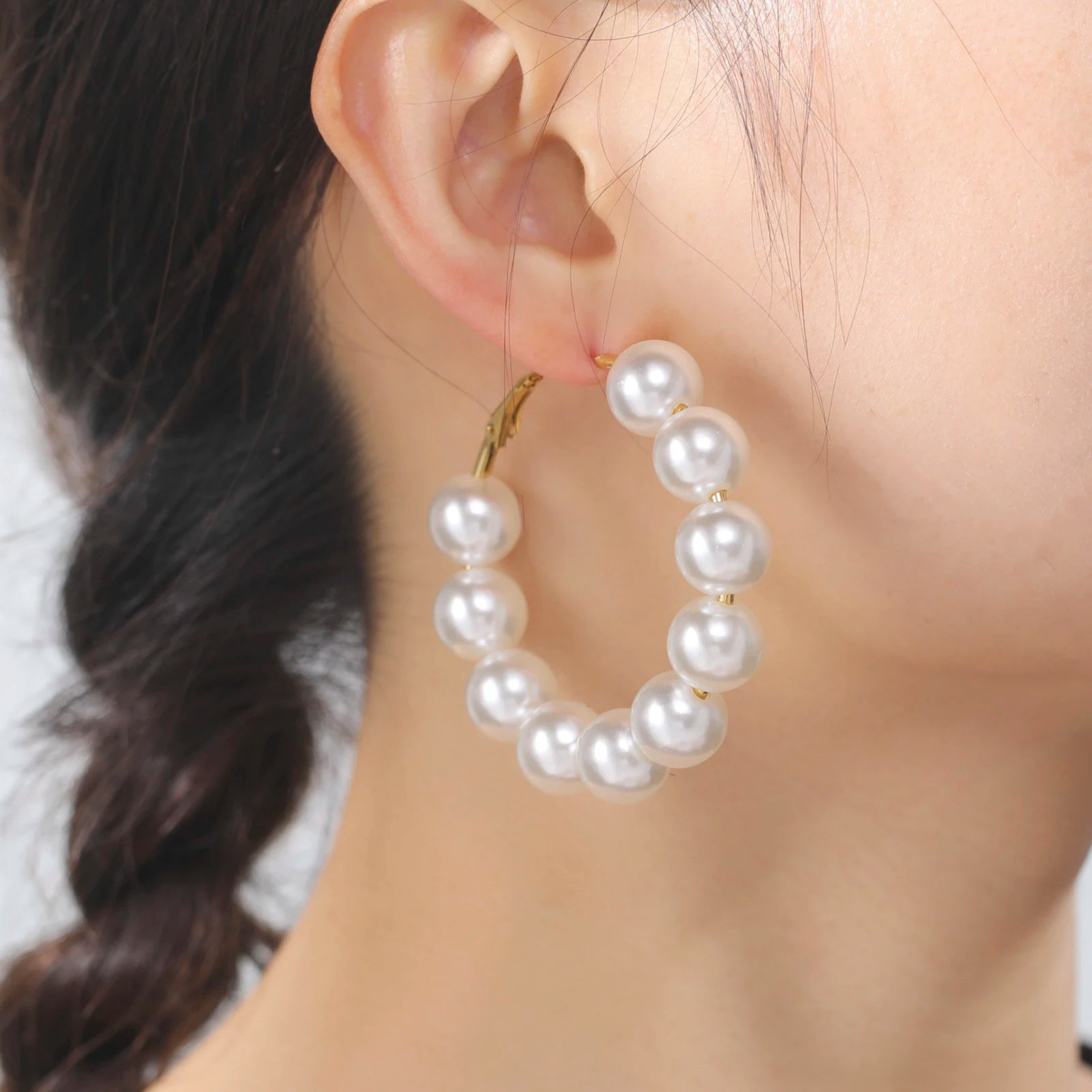 Fashion Pearl Hoop Earrings