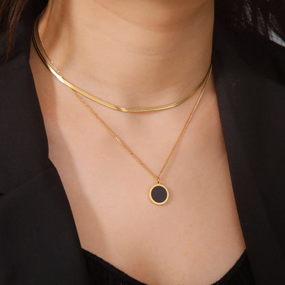 Elegant Round Necklace