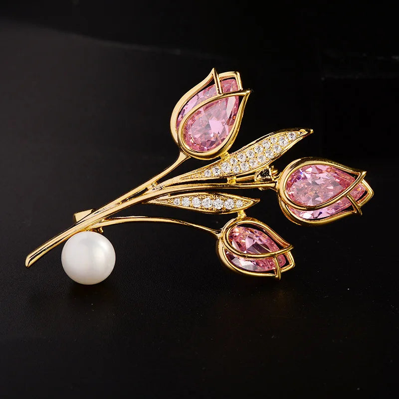 Tulip Pearl Temperament Brooch