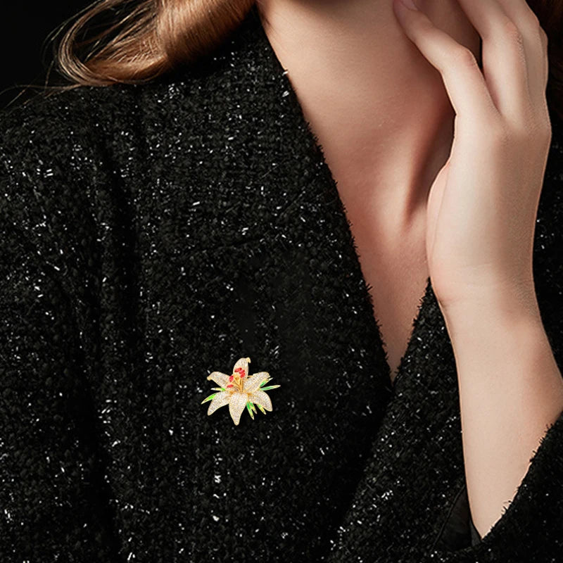 Exquisite Luxury Flower Brooch