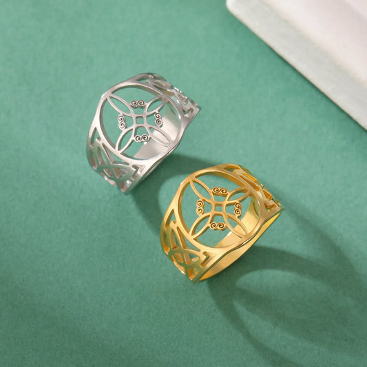 Celtic Knot Amulet Ring