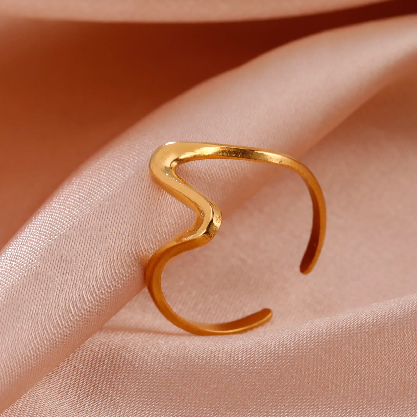 Irregular Wave Ring